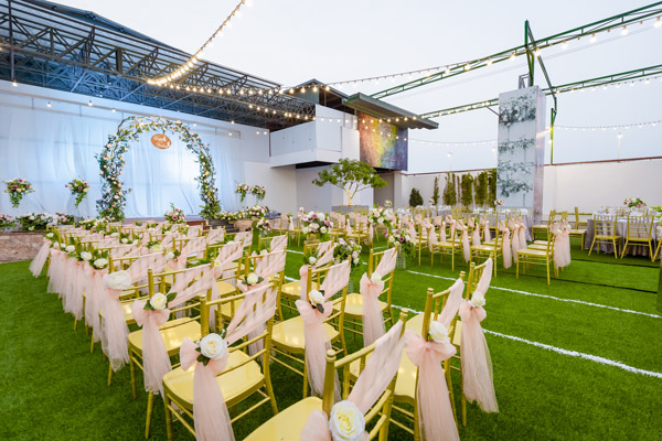 Công ty tổ chức tiệc cưới ngoài trời CTM Palace tự tin mang đến những trải nghiệm tốt nhất ghi dấu ngày trọng đại của các cặp đôi