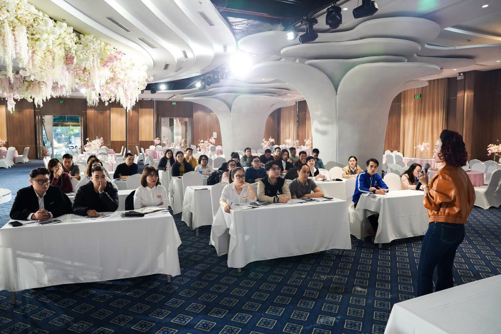 phòng tổ chức sự kiện tầng 1