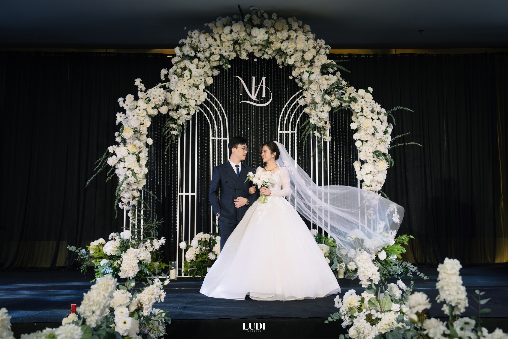 Đặt tiệc cưới tại Hà Nội ở đâu có không gian Decor ấn tượng ? 